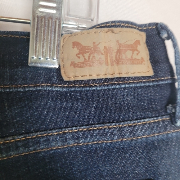 Levi's 505 Straightleg Dark Wash Jeans Women's Size 10 - Picture 6 of 10